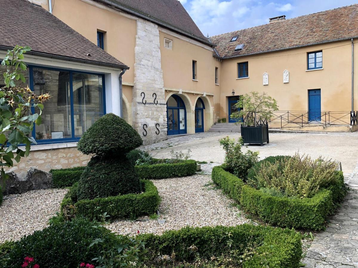 Les Gites Du Clos Saint-Martin Maule Exterior foto